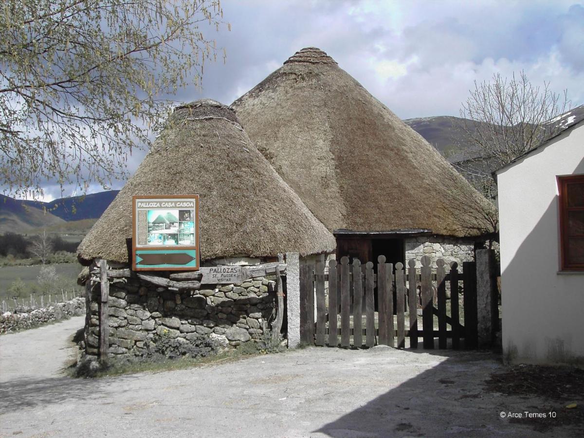 Hotel Piornedo Εξωτερικό φωτογραφία